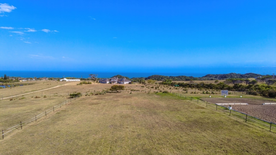 5 Bedroom Property for Sale in Sunrise On Sea Eastern Cape